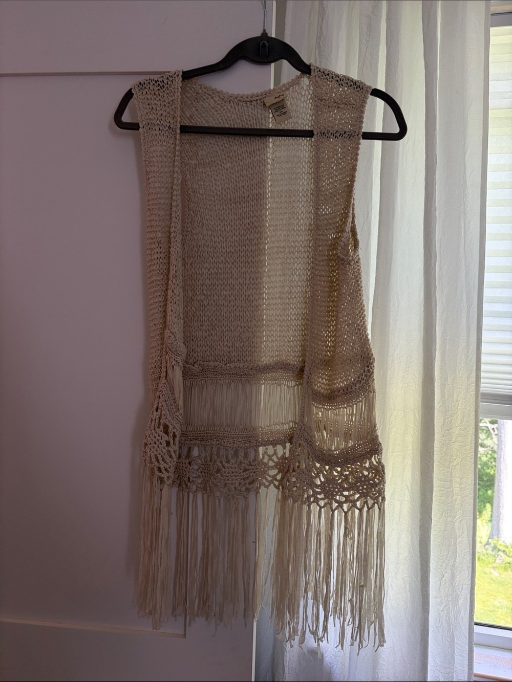 Daytrip boho Cream Crochet Fringe Duster Vest size medium